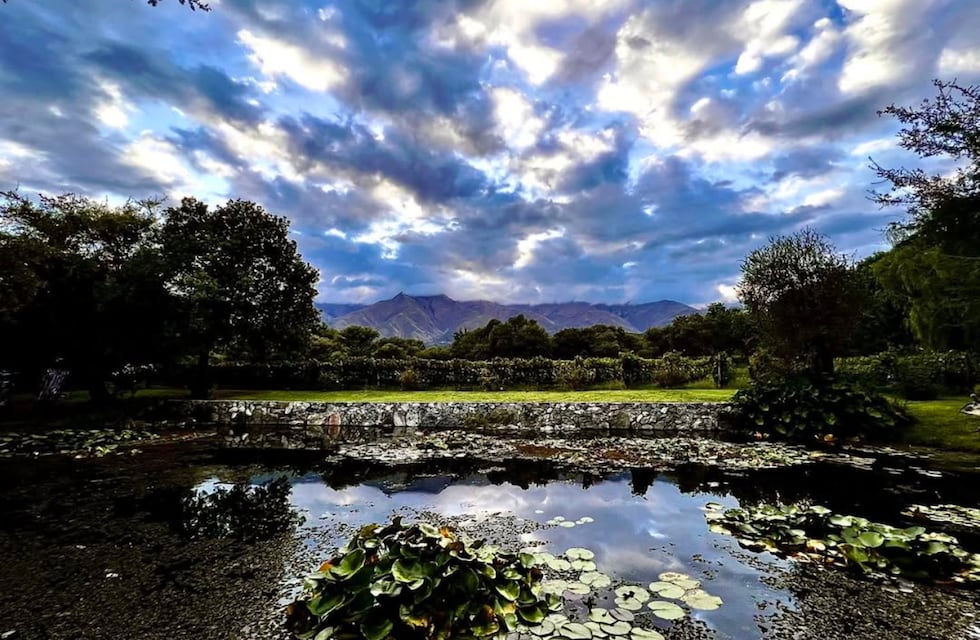 Escapadas 2025 en Córdoba: cuánto sale un finde en Aráoz de La Madrid, el hospedaje en medio de una bodega