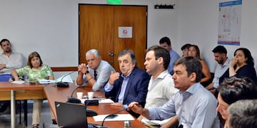 Los diputados Mario Negri, Juan Manuel López y Omar De Marchi, entre otros. Foto: Prensa Juntos por el Cambio.