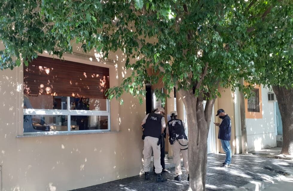 Allanamiento por lavado de dinero, evasión tributaria y maltrato animal