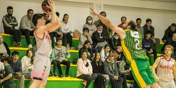 Torneo Oficial de Básquet (foto: facebook/ Zona Naranja TA)