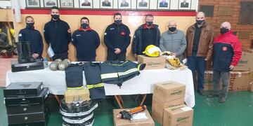 Los Bomberos de Punta Alta incorporaron equipamiento por más de 2 millones de pesos.