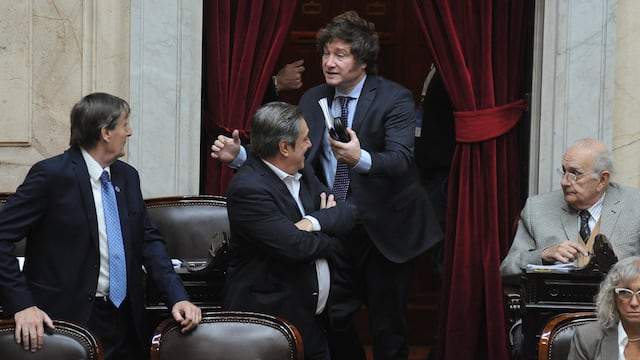 Javier Milei presentó sus propuestas si es elegido presidente.