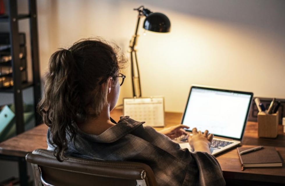 Nómades digitales: los cambios en el mundo del trabajo que experimentan los millennials argentinos