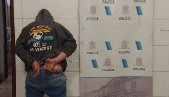 Aprehendido por violar una medida cautelar de no acercamiento