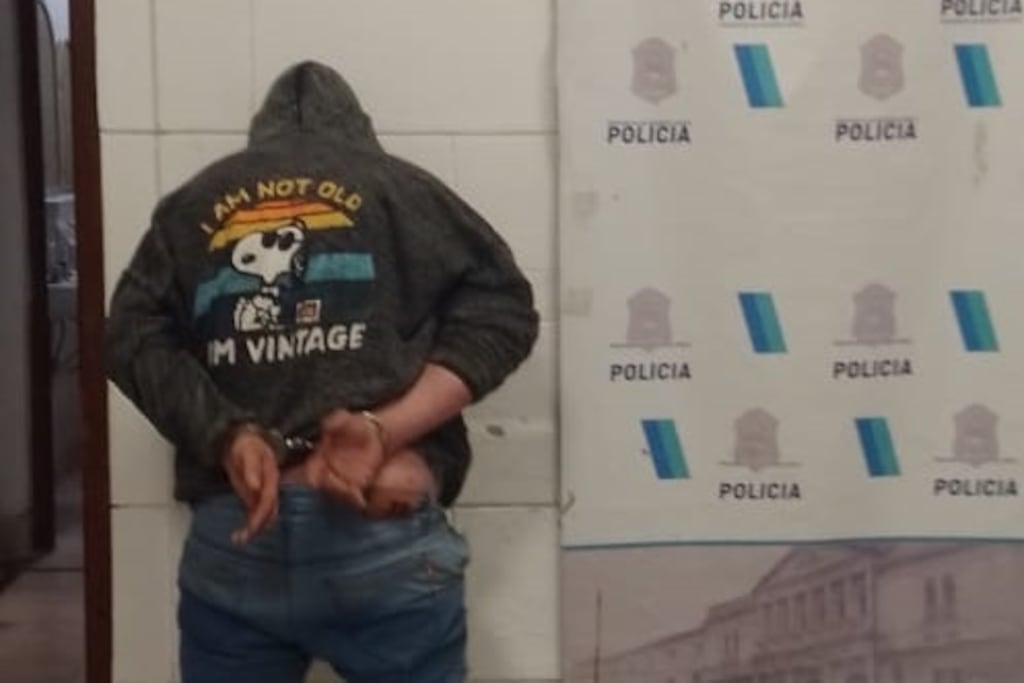 Aprehendido por violar una medida cautelar de no acercamiento