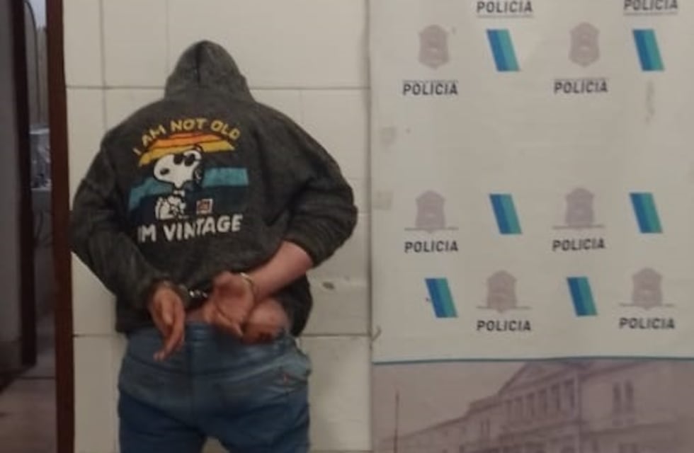 Aprehendido por violar una medida cautelar de no acercamiento