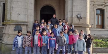 Alumnos de la Escuela Agropecuaria visitaron el Palacio Municipal