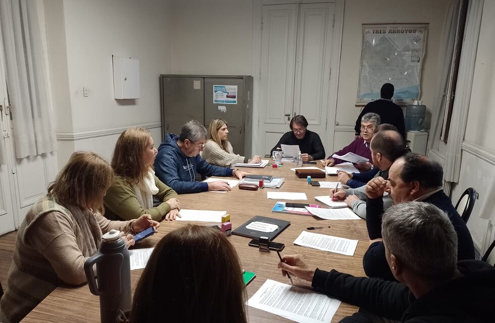 La Comisión de Hacienda trata la licitación para el servicio de monitoreo