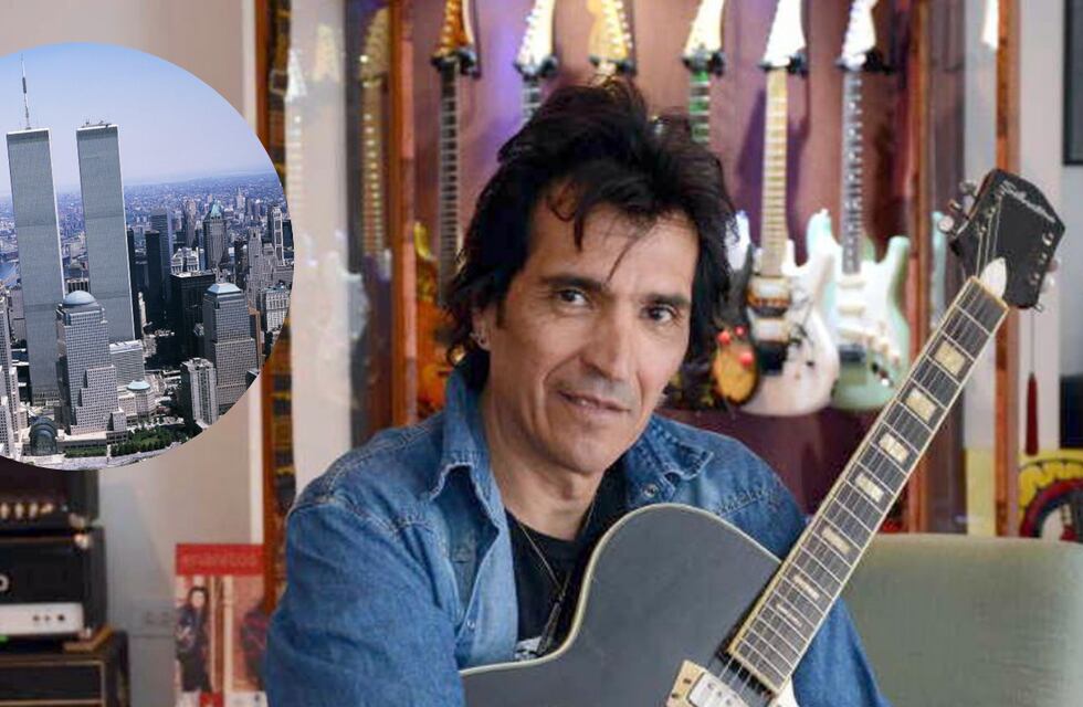 Felipe Staiti recordó su viaje por Nueva York y de fondo se ven las Torres gemelas