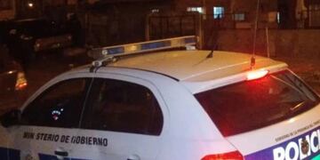 Un joven golpeó a su pareja y apuñaló a su suegro en Caleta Olivia.