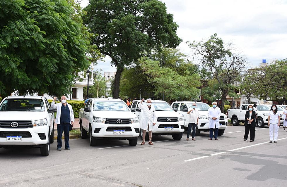 Hospitales del interior recibieron camionetas