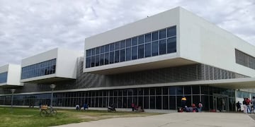 La menor de edad fue atendida en el Hospital Iturraspe.