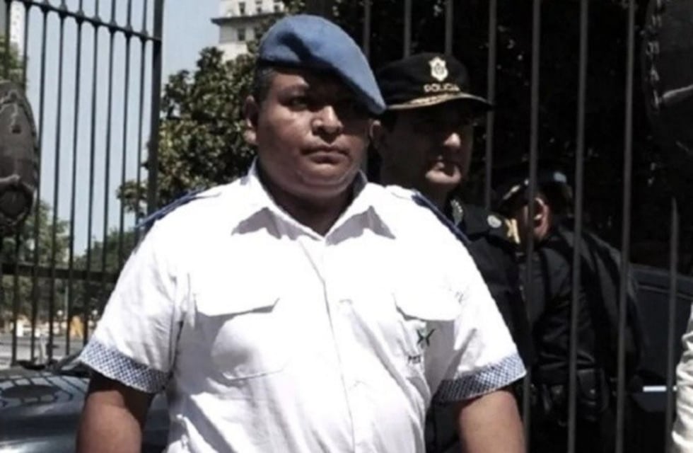 Así es la vida de Luis Chocobar: dejó la Policía Bonaerense y ahora se dedica a vender medias