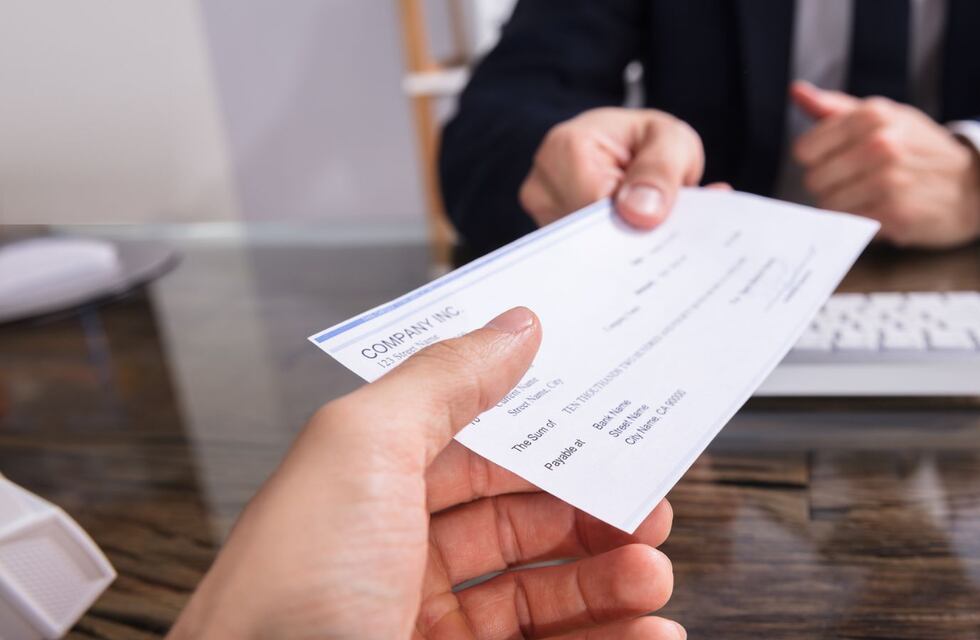 Lo detuvieron por estafar a un vecino con cheques irregulares en Córdoba