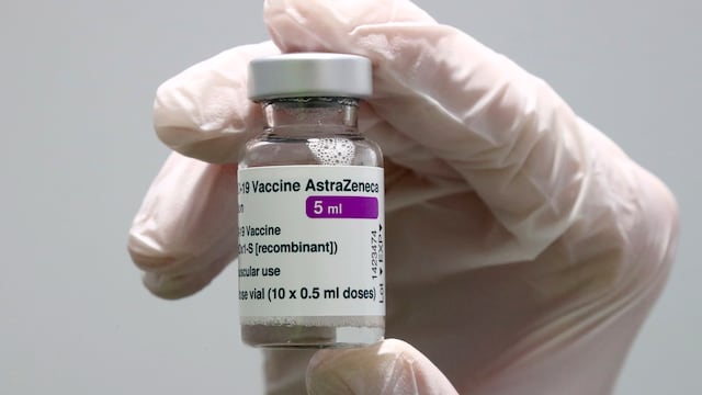 Vacuna AstraZeneca. (AP Foto/Matthias Schrader, archivo)