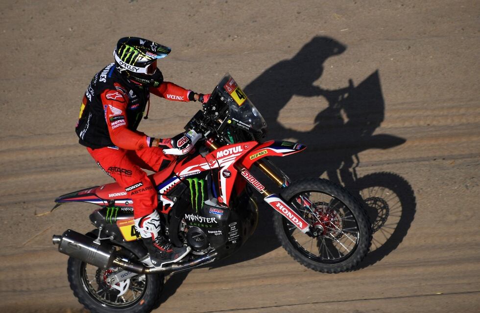 Dakar, etapa 9: Kevin Benavides dominó y dedicó el triunfo a la memoria de Paulo Goncalves