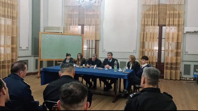 Encuentro del Fiscal Regional Carlos Vottero en la Jefatura de la Unidad Regional V