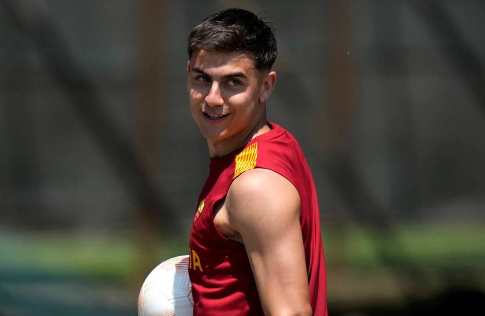 Paulo Dybala se tatuó en una particular parte del cuerpo y mostró el diseño en su Instagram