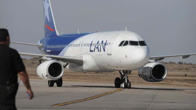 Chile es la quinta nación en el mundo en administrar más vacunas por cada 100 habitantes.