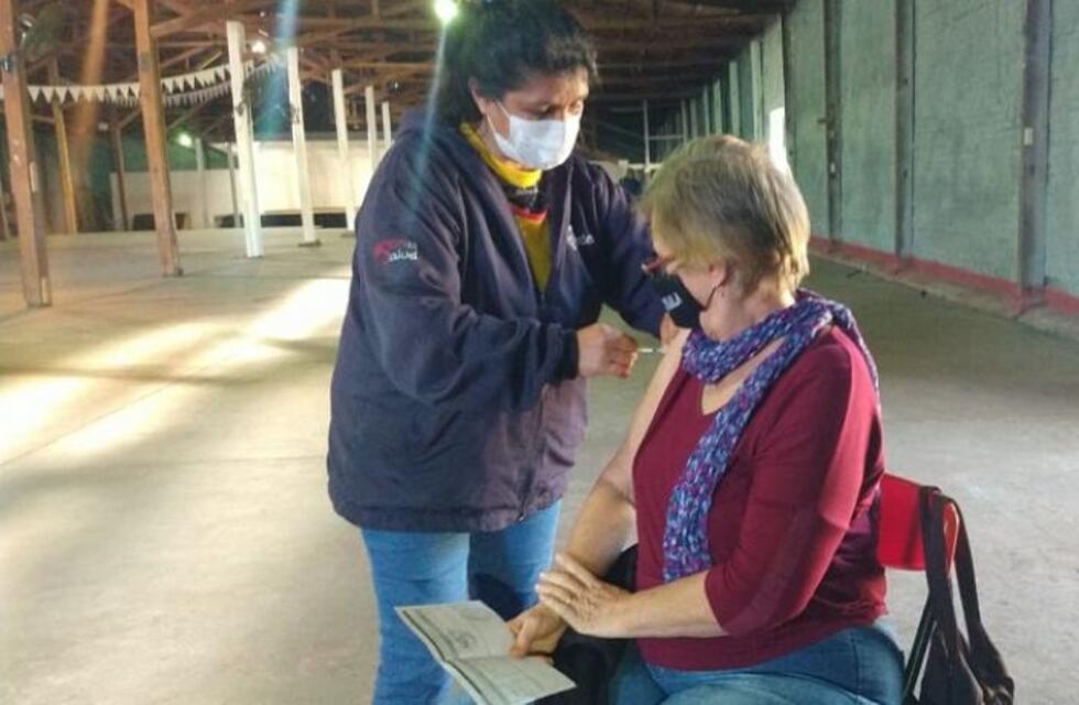 Arriban a Eldorado nuevas dosis del segundo componente de Sputnik V