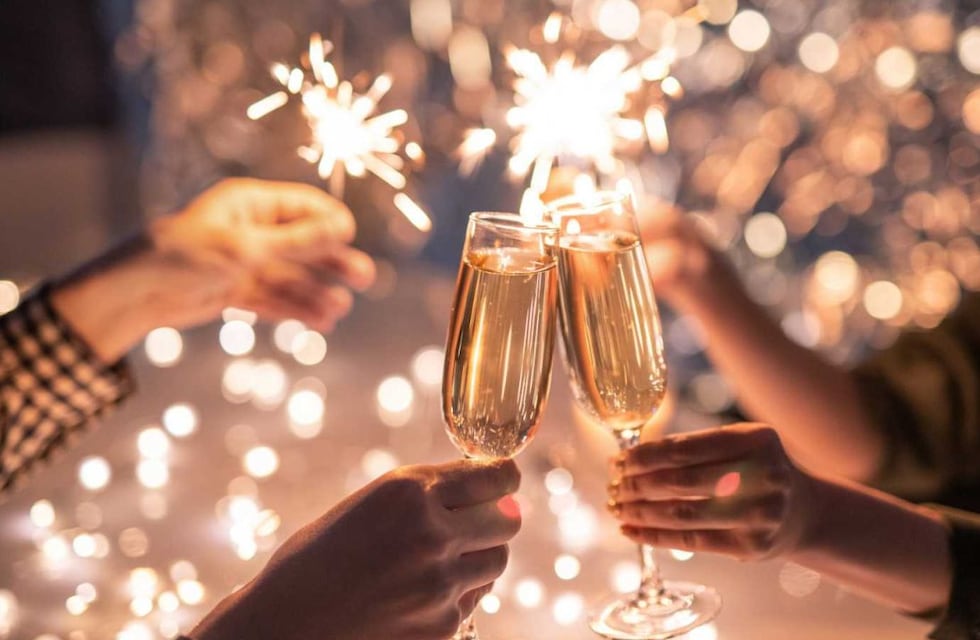 Las mejores frases para enviar por WhatsApp y desear Feliz Año Nuevo 2025