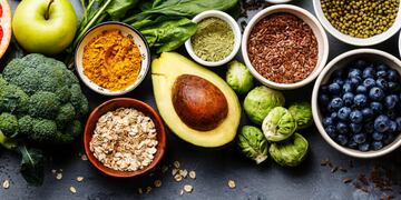 Alimentación saludable. Fundamental para fortalecer el sistema inmune. (Thefoodtech.com)