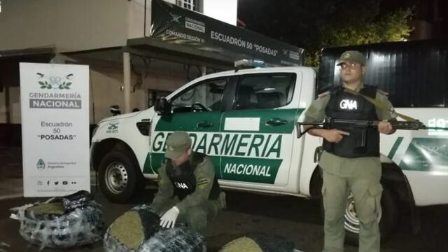 Incautan marihuana abandonada en Posadas.