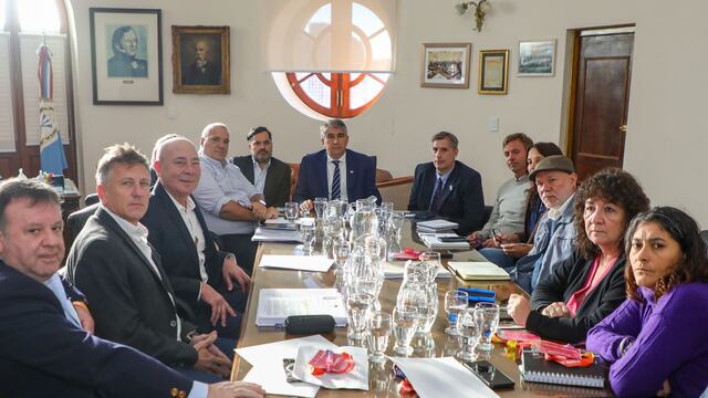 Reunión paritaria con ATE y UPCN