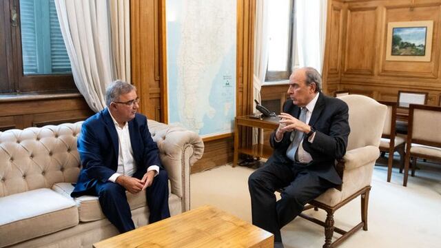 Gobernador Raúl Jalil junto al Ministro del Interior Guillermo Francos