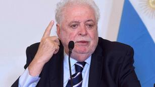 “Te robaste las vacunas de los argentinos”: los escraches a Ginés González García tras el vacunatorio VIP.  Foto: La Voz/Archivo.