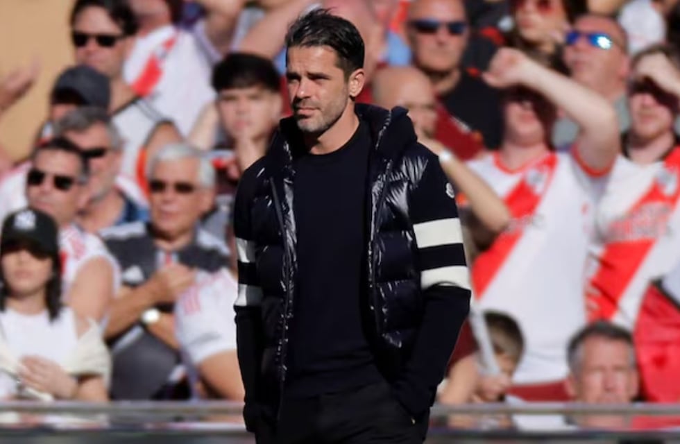 De marca de lujo italiana: se filtró cuánto cuesta la campera que usó Fernando Gago en el Superclásico