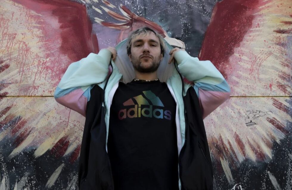 "Canina Jelinek": el insólito relato de viaje de un santafesino que se hizo viral en Twitter