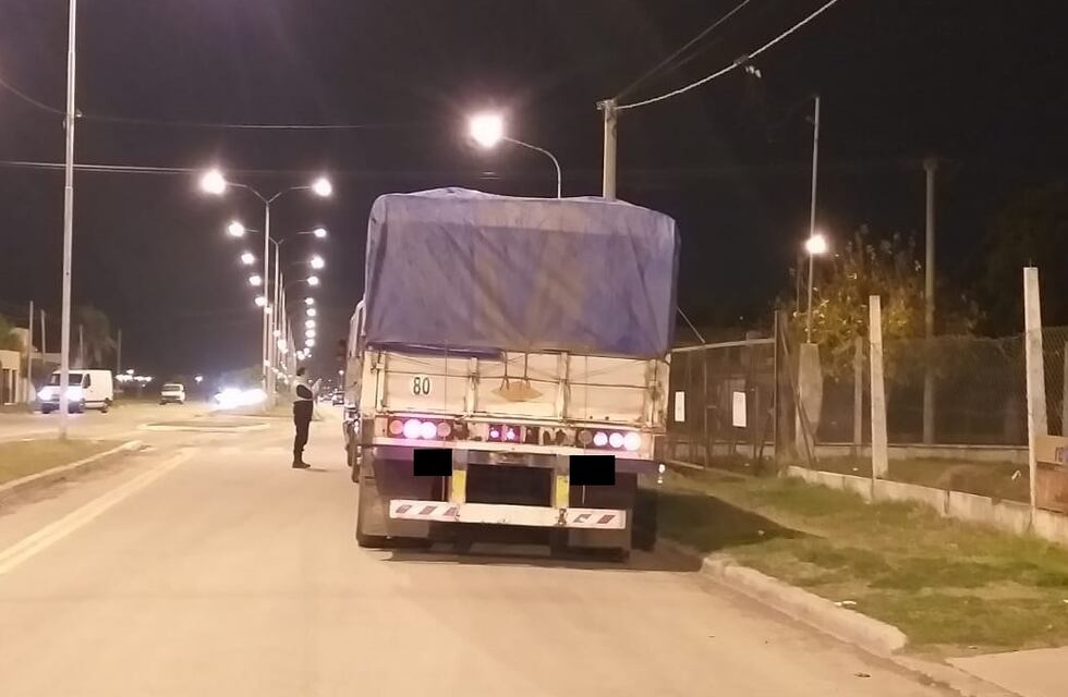 Sancionaron a un camionero que no cumplía con las normas de tránsito