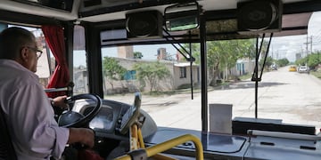 Es cada vez más caro viajar en colectivo en Jujuy. Este martes aumenta el precio del boleto en la capital provincial.