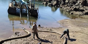 Debido al cierre de las compuertas de Itaipú, existen grandes conflictos en la zona norte provincial. El Territorio