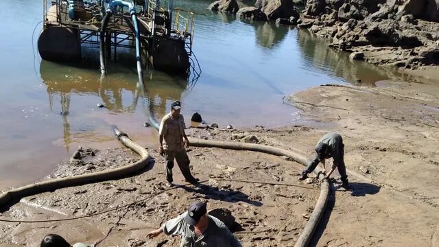 Debido al cierre de las compuertas de Itaipú, existen grandes conflictos en la zona norte provincial. El Territorio