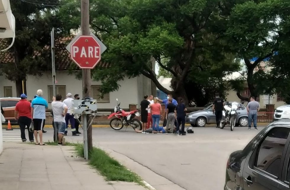 Córdoba: dos motociclistas resultaron heridos en un choque múltiple