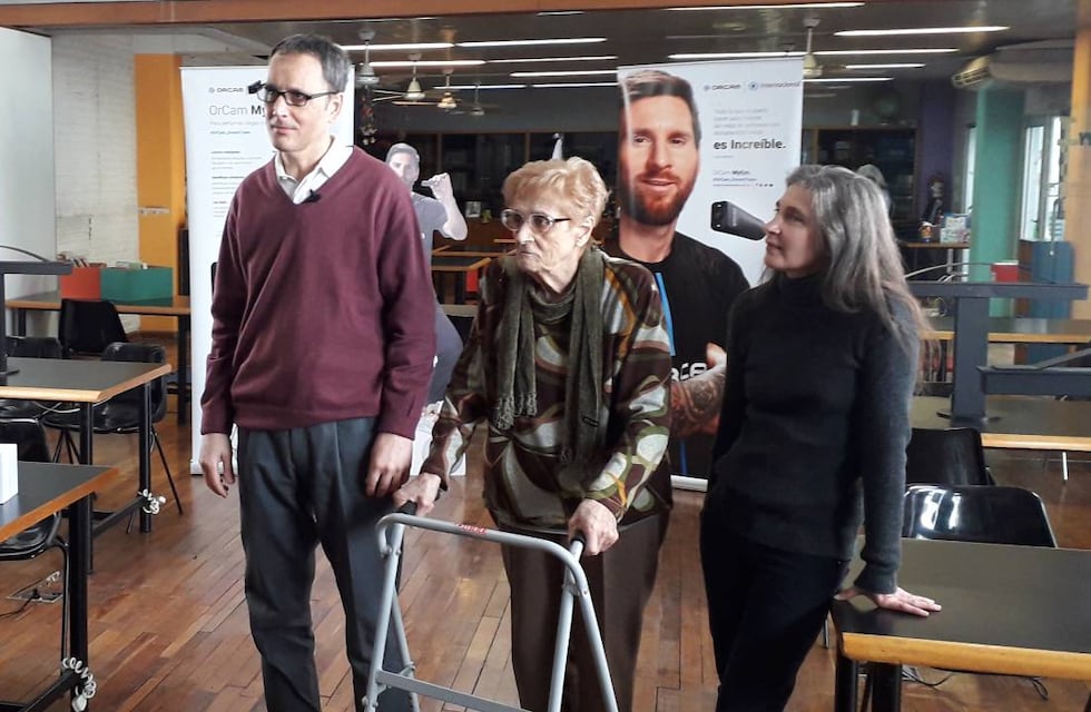 Se propuso ser “el mejor ciego” y Lionel Messi lo ayudó en su tarea inclusiva