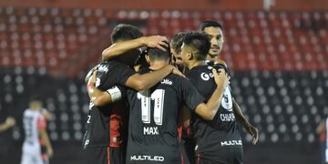 Triunfo parcial 1 a 0 de Newell's ante Patronato. (@Newells)