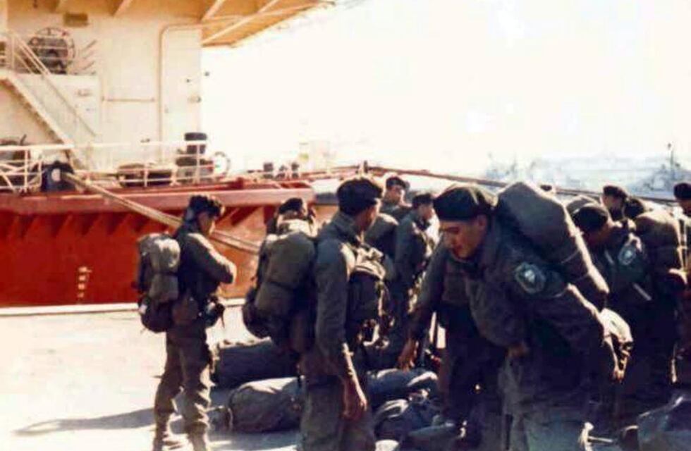 Luego de 40 años, un veterano de Malvinas conoció a la joven que le escribió una carta antes de ir a la guerra