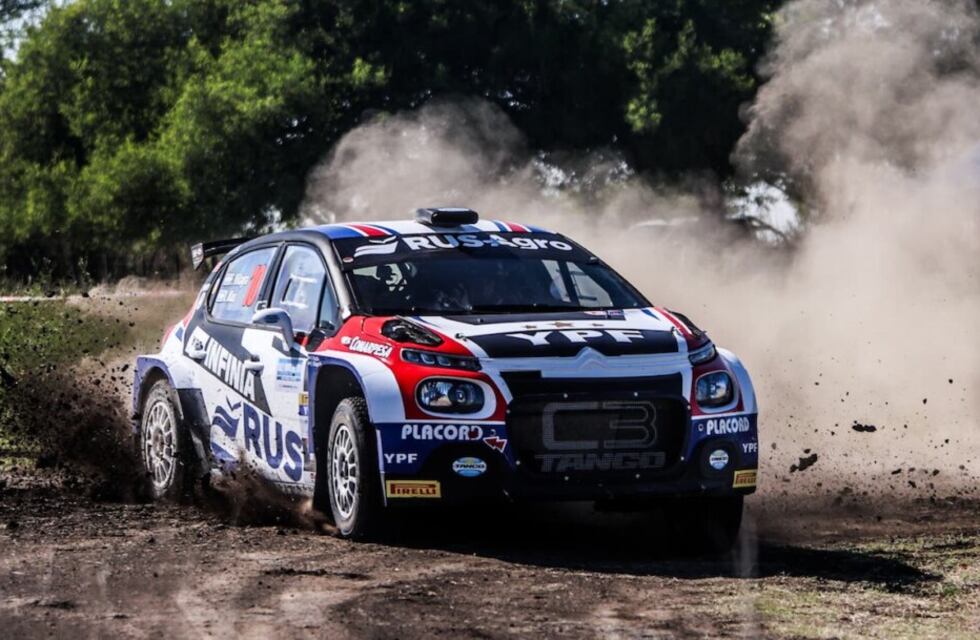 Podio de Villagra en el arranque del Rally Argentino