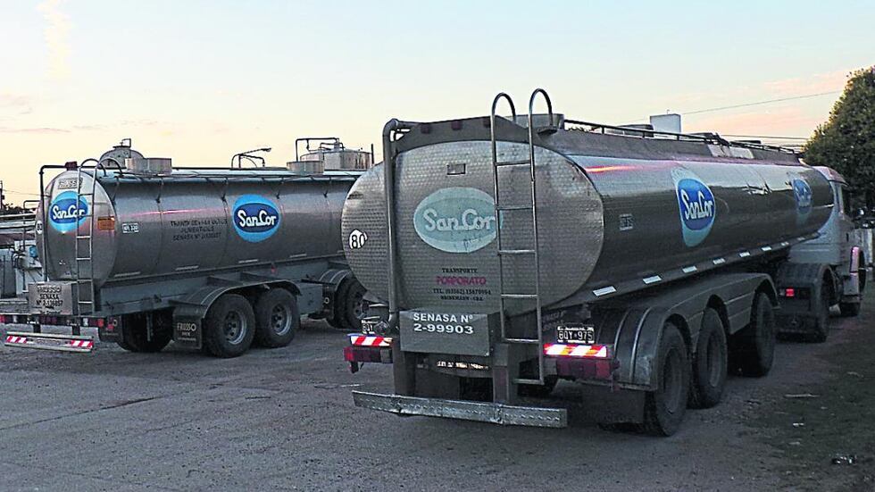 ACTIVIDAD. El oferta de materia prima que tiene Sancor no le permite trabajar de manera normal en las cinco plantas que tiene en Córdoba y en Santa Fe. (La Voz/Archivo)