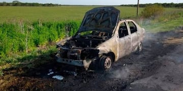 Incendio en la Ruta Nacional N°14 dejó con lo puesto a una familia que tenía como destino Montecarlo.