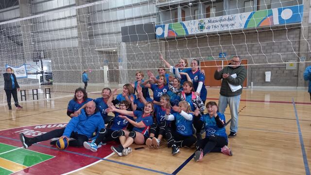 Newcom en el Polideportivo Municipal