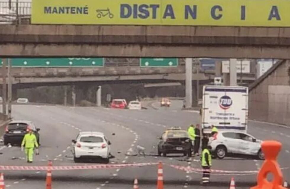 Tres personas resultaron heridas tras un choque múltiple en Panamericana