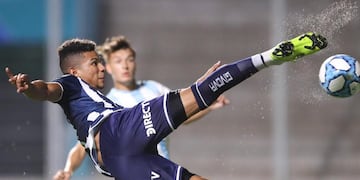 De lo mejor. El colombiano Diego Valoyes, uno de los más destacados en Talleres (Prensa Talleres).