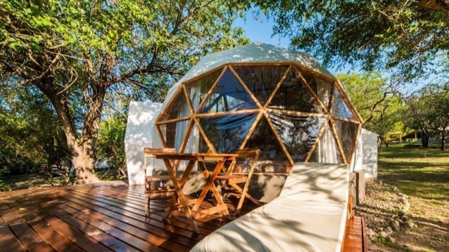 Cómo es glamping ideal para escapadas románticas. (Foto: Web)