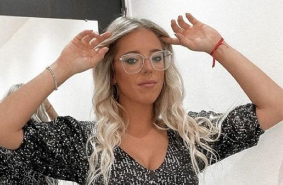 Nati Jota recordó el verano con una foto en microbikini turquesa