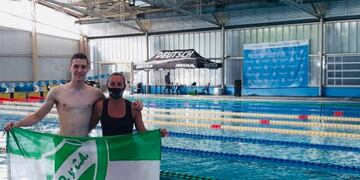 Bejamin Ghione y Paola Beigveder representando a Arroyito