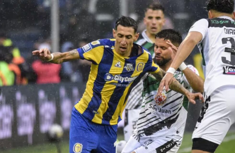 El incómodo momento que vivió Di María en el partido entre Central y San Martín y que fue viral